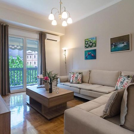 Acropolis View 2Bd Apt Next To Museum & Metro 아테네 외부 사진