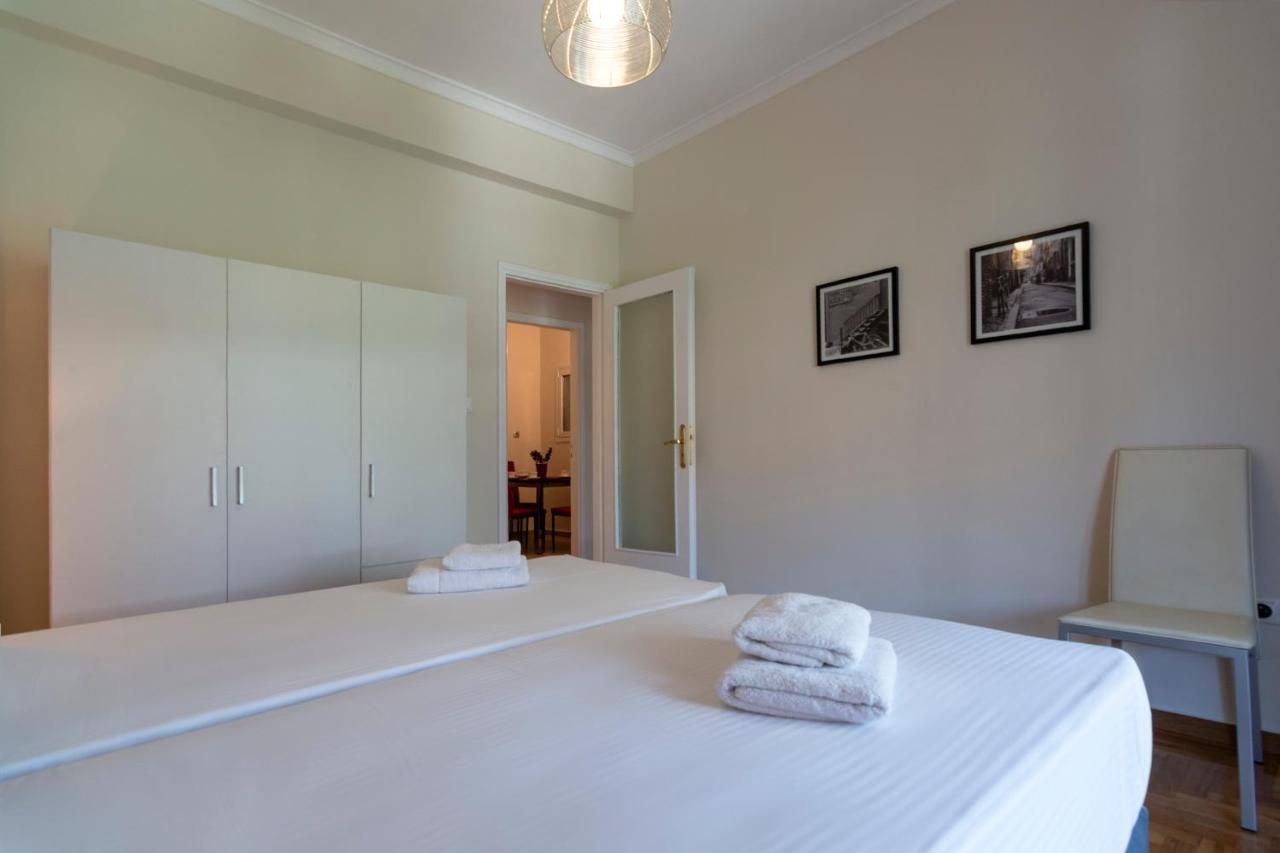 Acropolis View 2Bd Apt Next To Museum & Metro 아테네 외부 사진