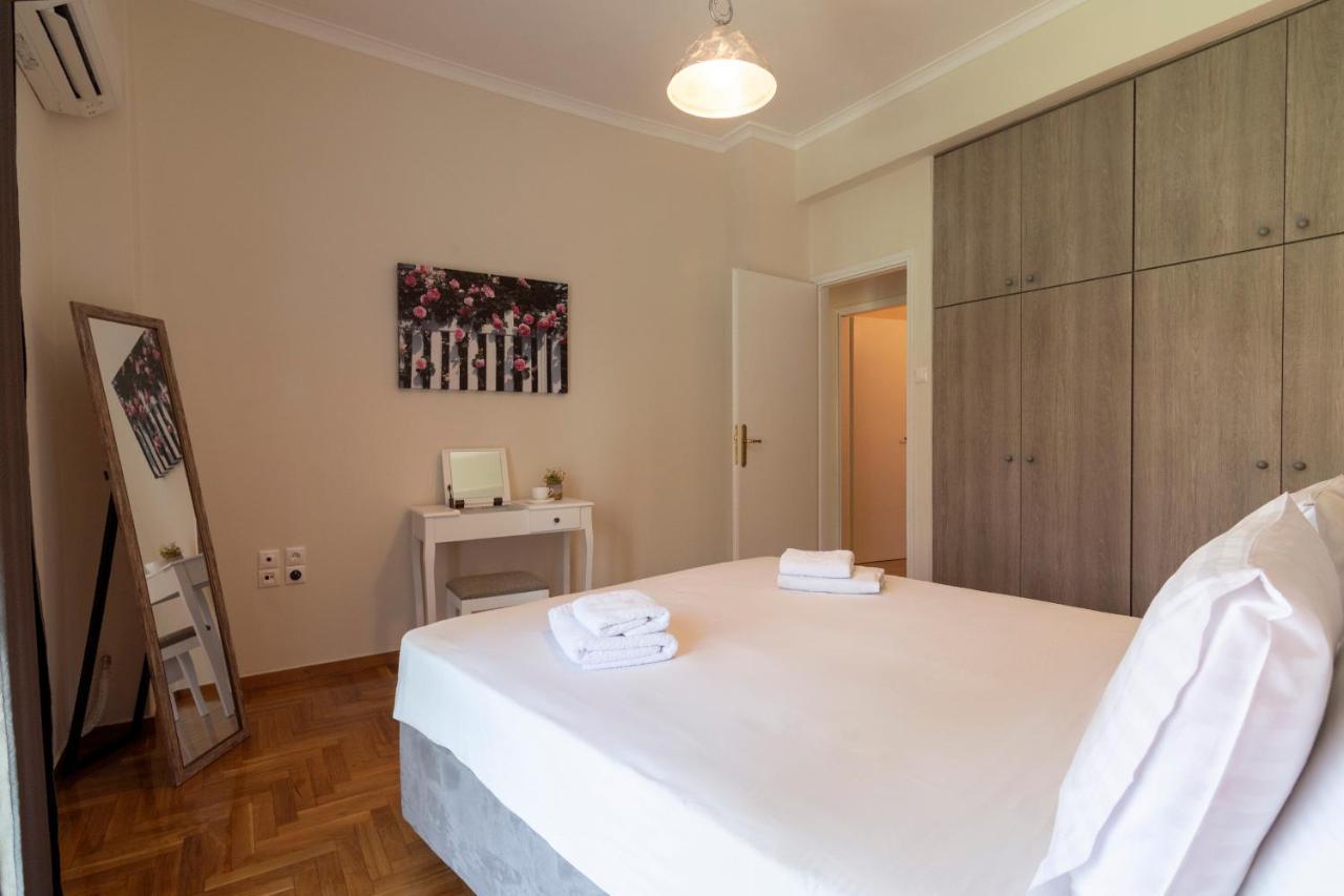Acropolis View 2Bd Apt Next To Museum & Metro 아테네 외부 사진