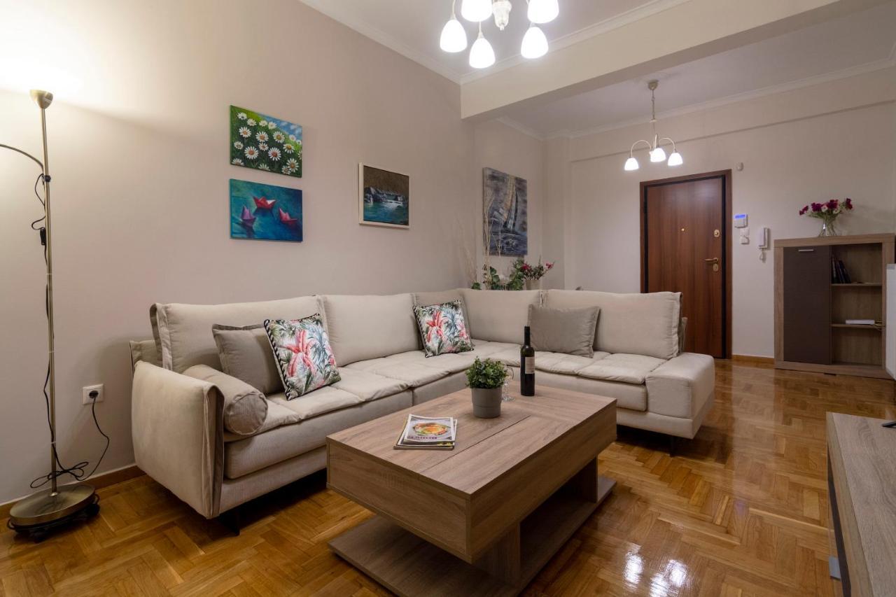 Acropolis View 2Bd Apt Next To Museum & Metro 아테네 외부 사진